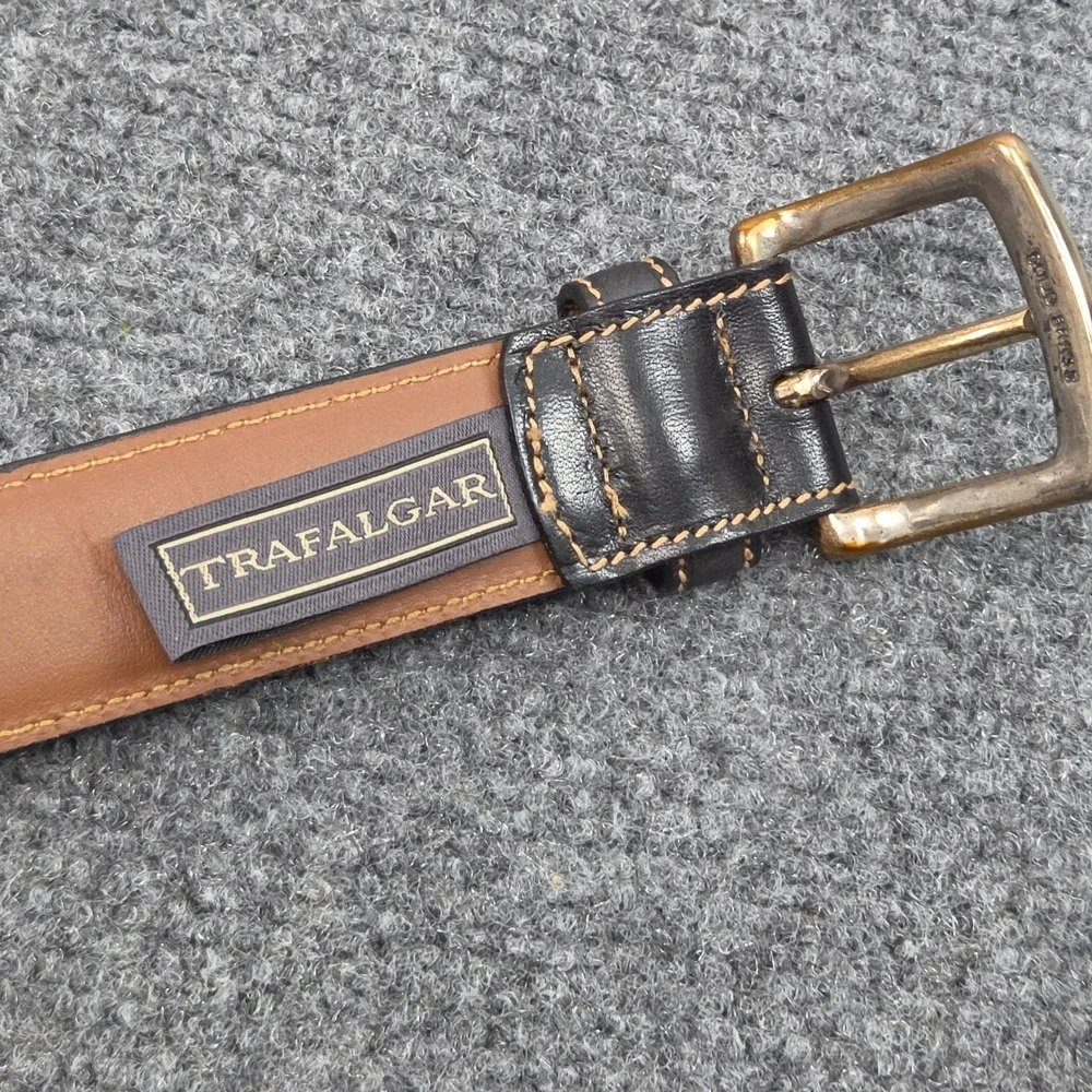Trafalgar Leather Belt Mens 32 Black Gold Brass Buckle Made USA Classic Dress